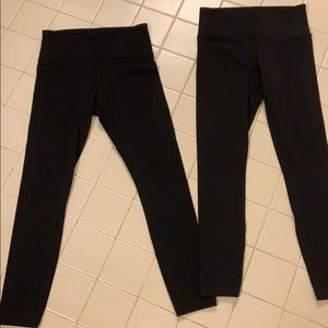 Set of 2 Athleta Elation 7/8 Leggings XS- Worn 1